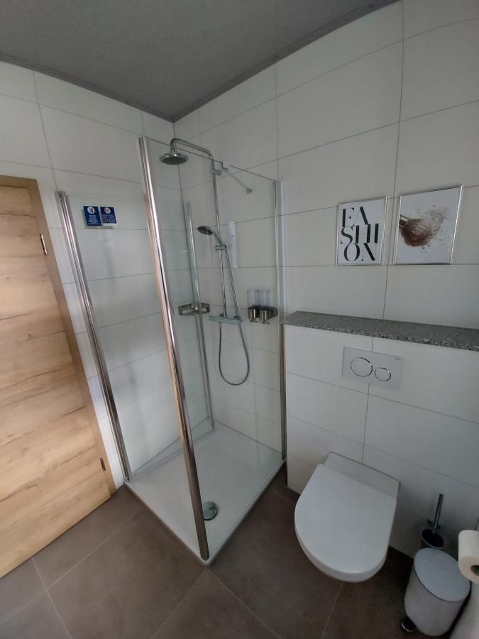 Ferienwohnung Nikolena Pirmasens Luaran gambar