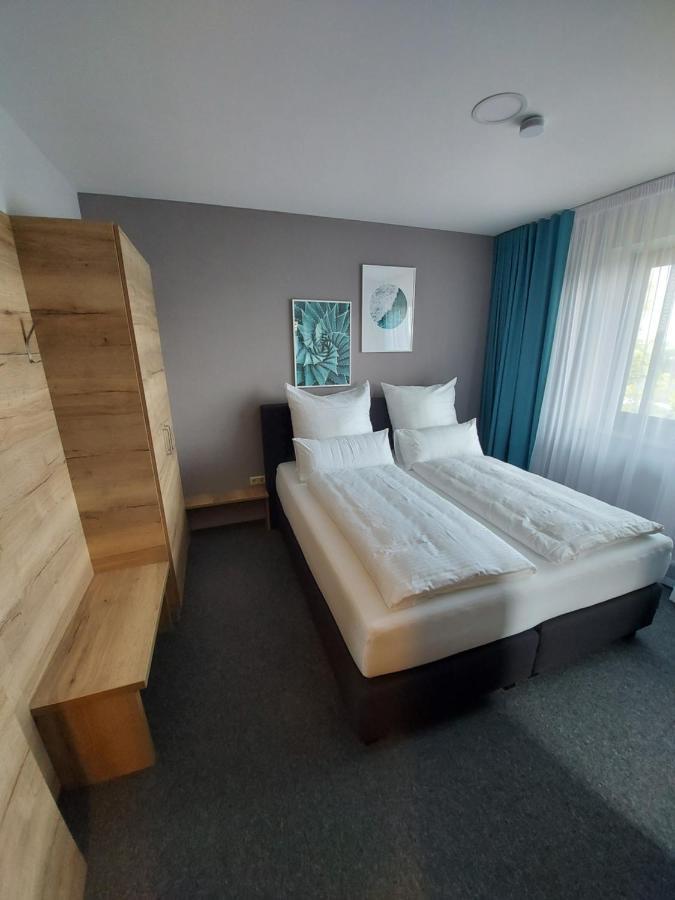 Ferienwohnung Nikolena Pirmasens Luaran gambar